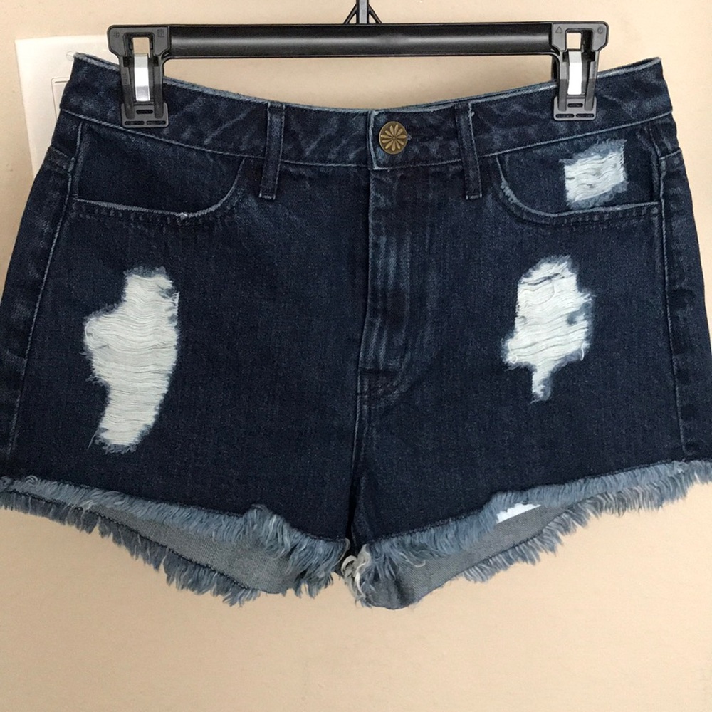 Show me your mumu shorts